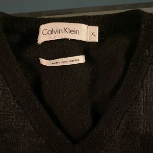 CALVIN KLEIN LONG SLEEVE XL